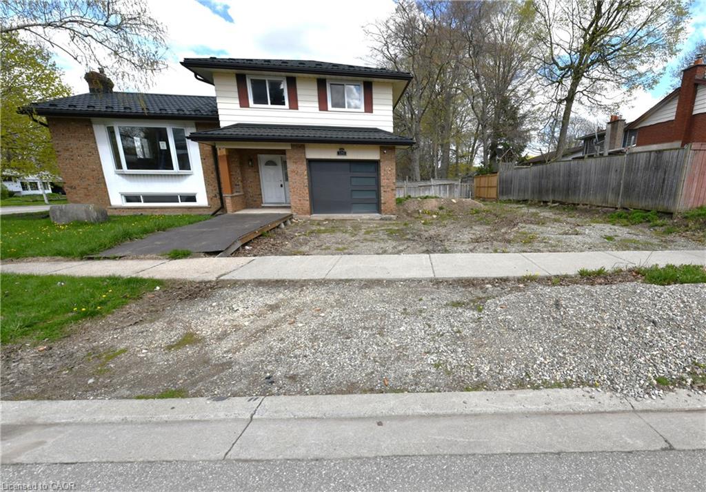 110 Silverspring Crescent
