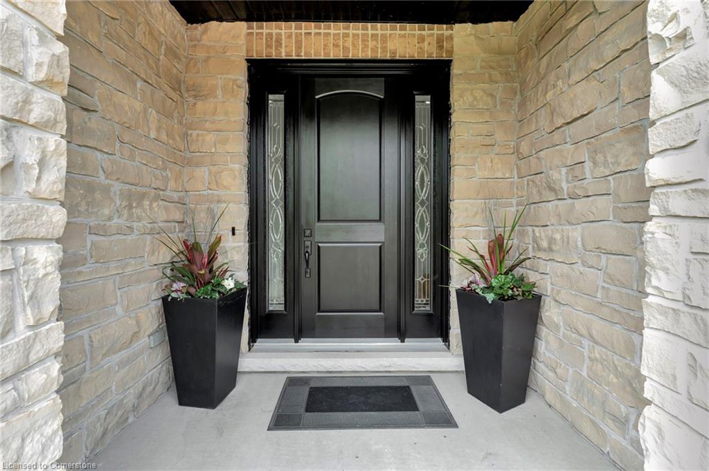 537 Deer Ridge Drive