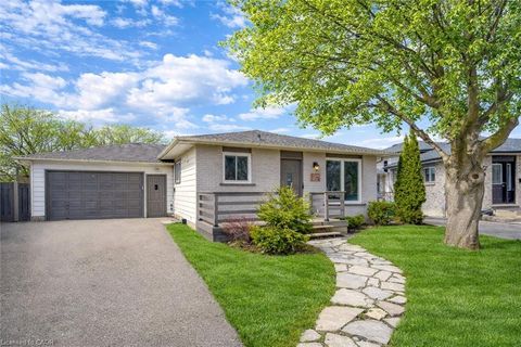 72 St Jerome Crescent Kitchener ON N2C 2L2