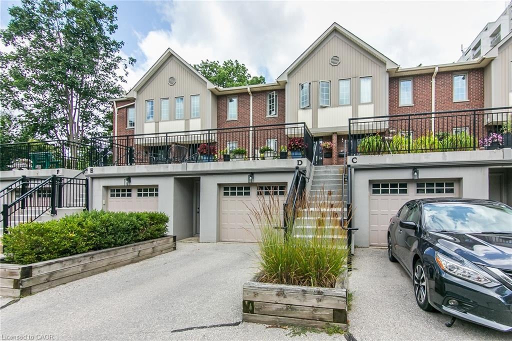 28 Ahrens Street W D