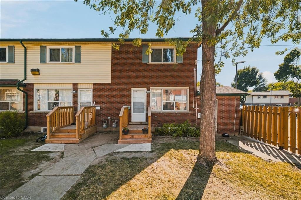 164 Jansen Avenue 11