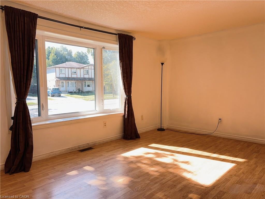 112 Northlake Drive A