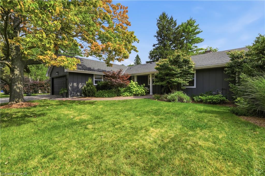 54 Mayfair Avenue