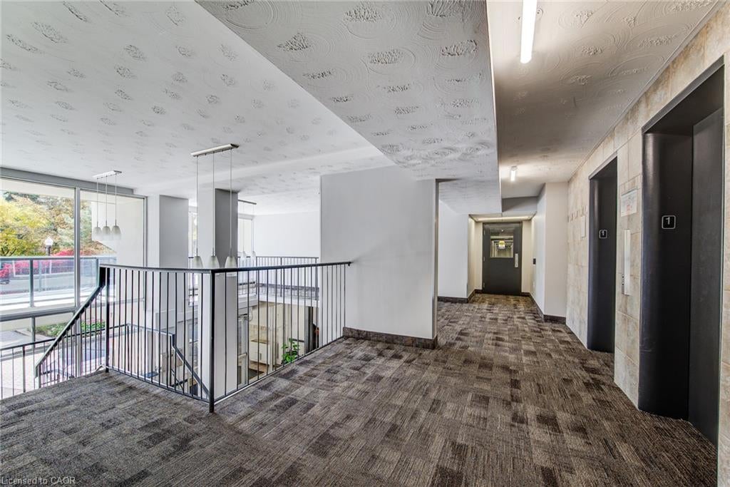 58 Bridgeport Road E 505