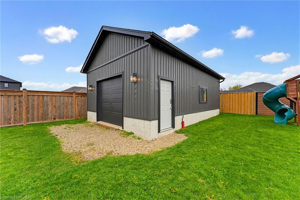 24 Gilmer Crescent