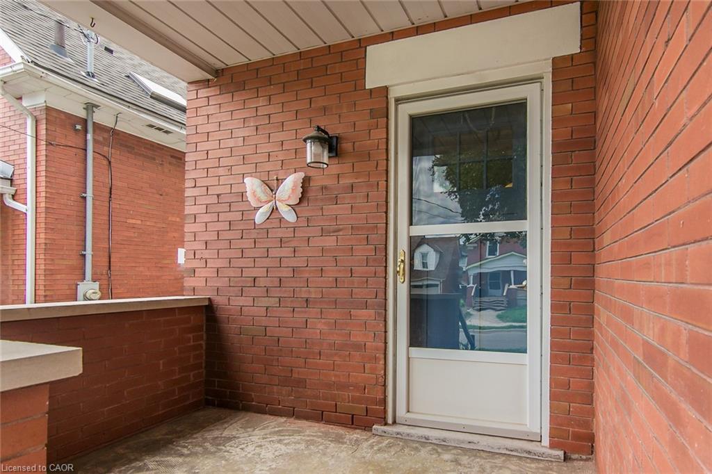 42 Guelph Street