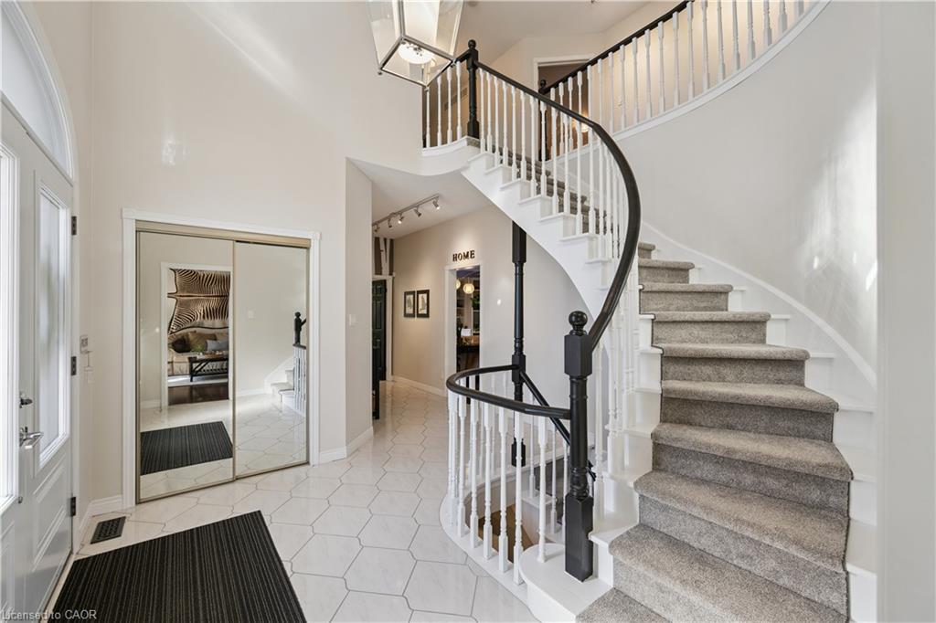 44 Brewster Place