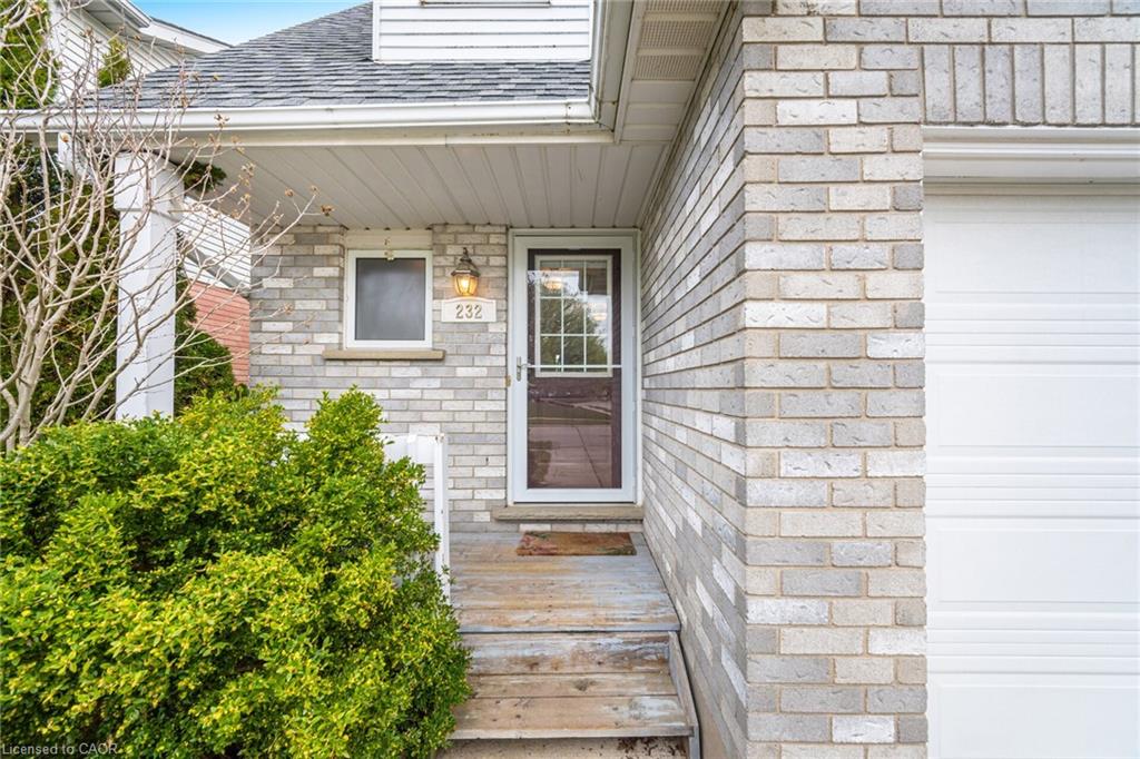 232 Auburn Drive