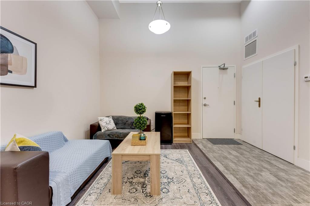 253 Albert Street 103