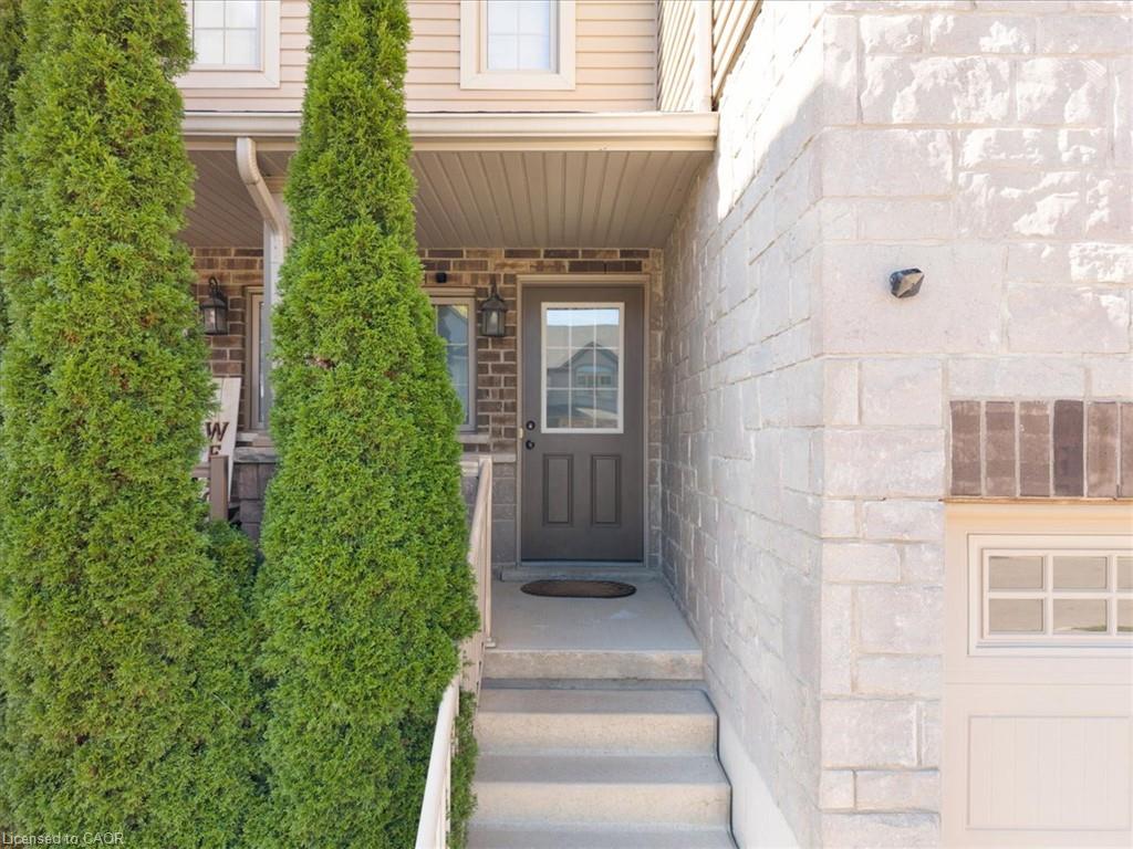 72 Meadowridge Street