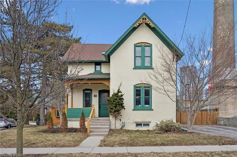 20 Linden Avenue Kitchener ON N2G 2A4