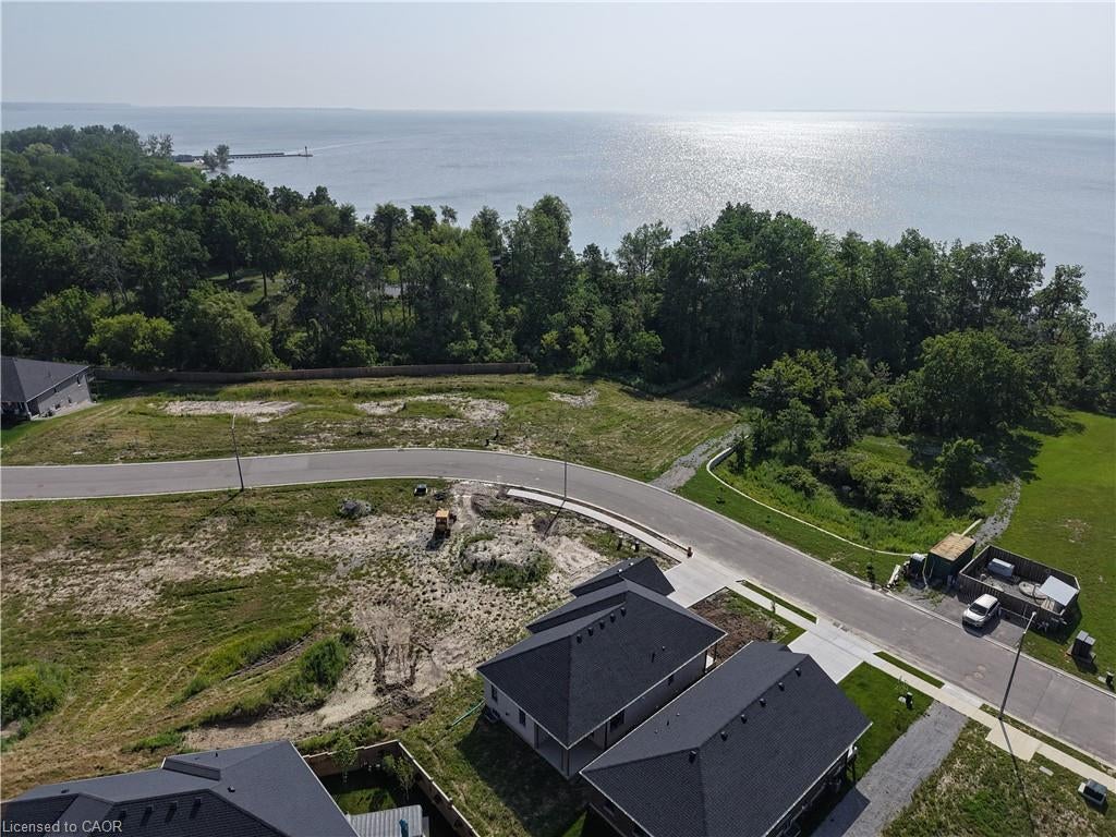 51 Hunter Drive
