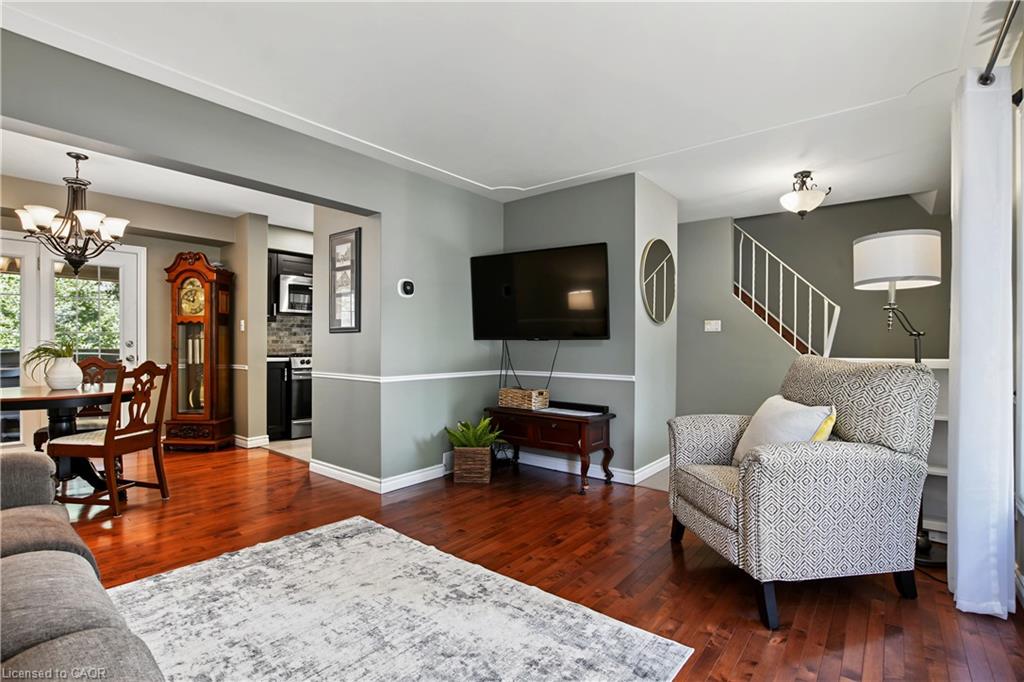 111 Macgregor Crescent