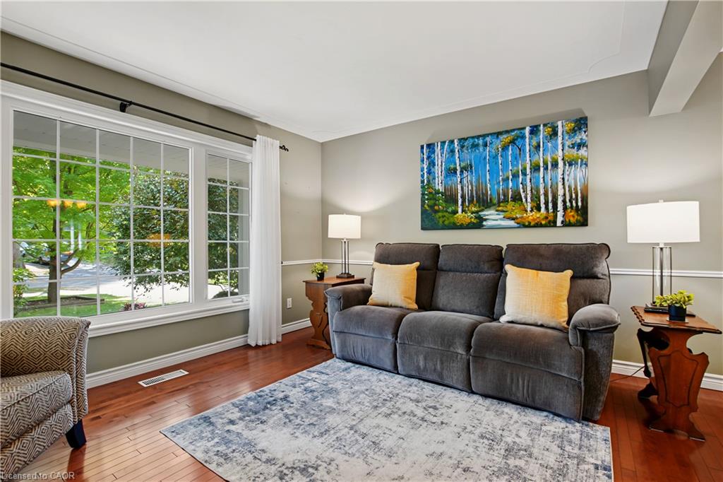 111 Macgregor Crescent