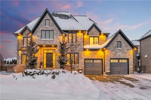 908 Fall Harvest Court Kitchener ON N2P 0G6