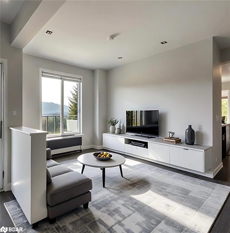 11 Phoenix Blvd Boulevard