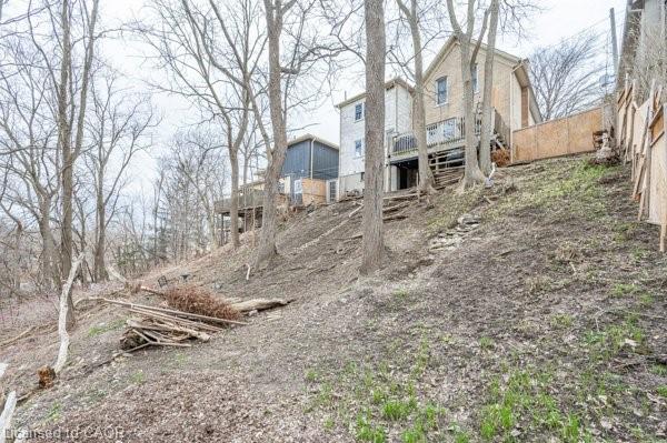 163 Fountain Street N