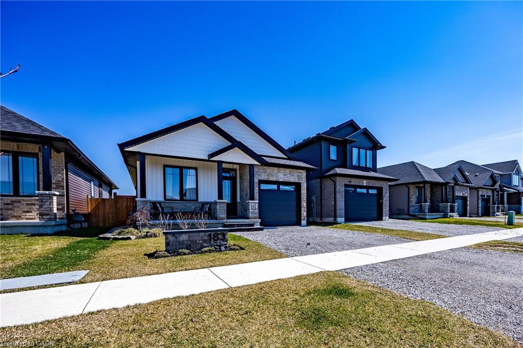 183 Lafayette Street E