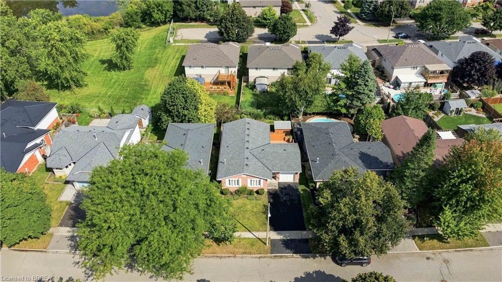 22 Allensgate Drive