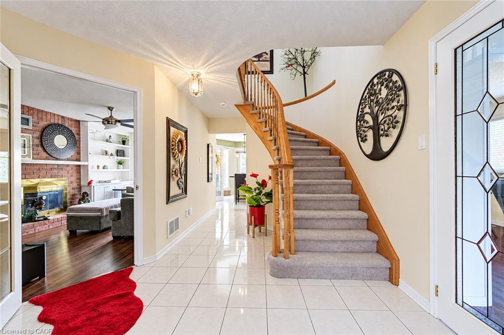 11 Peregrine Crescent