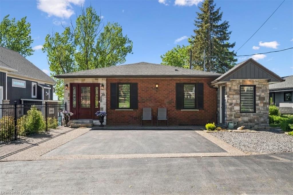 39 Holly Trail