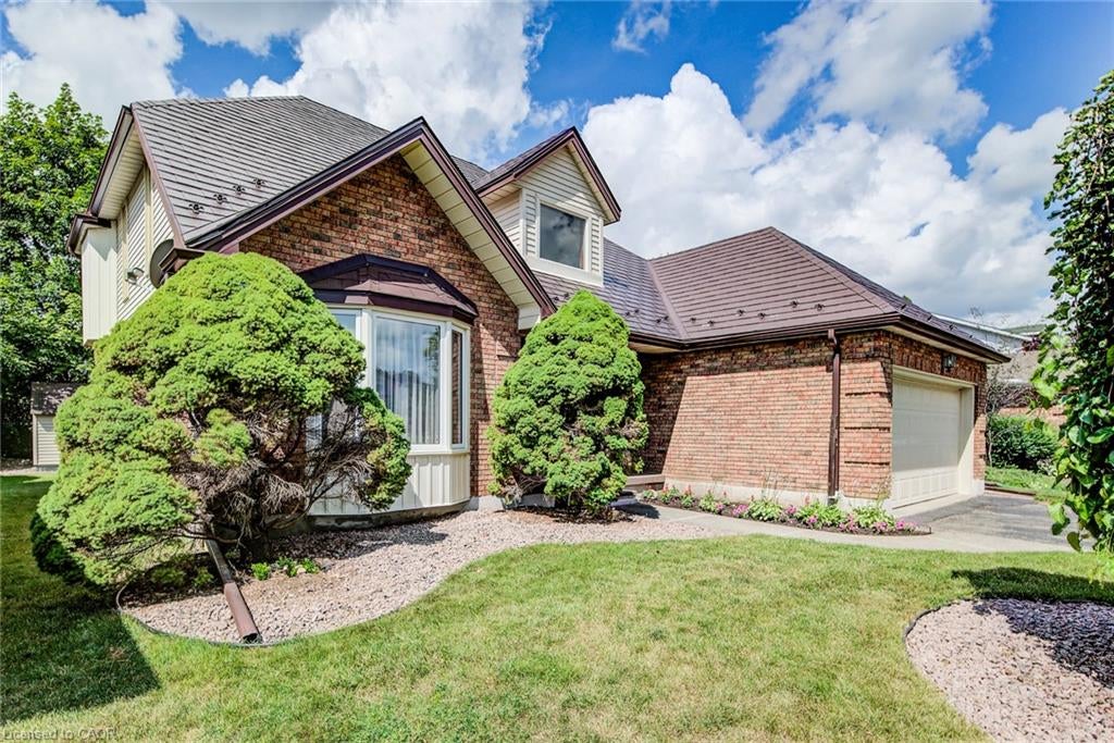 323 Auburn Drive
