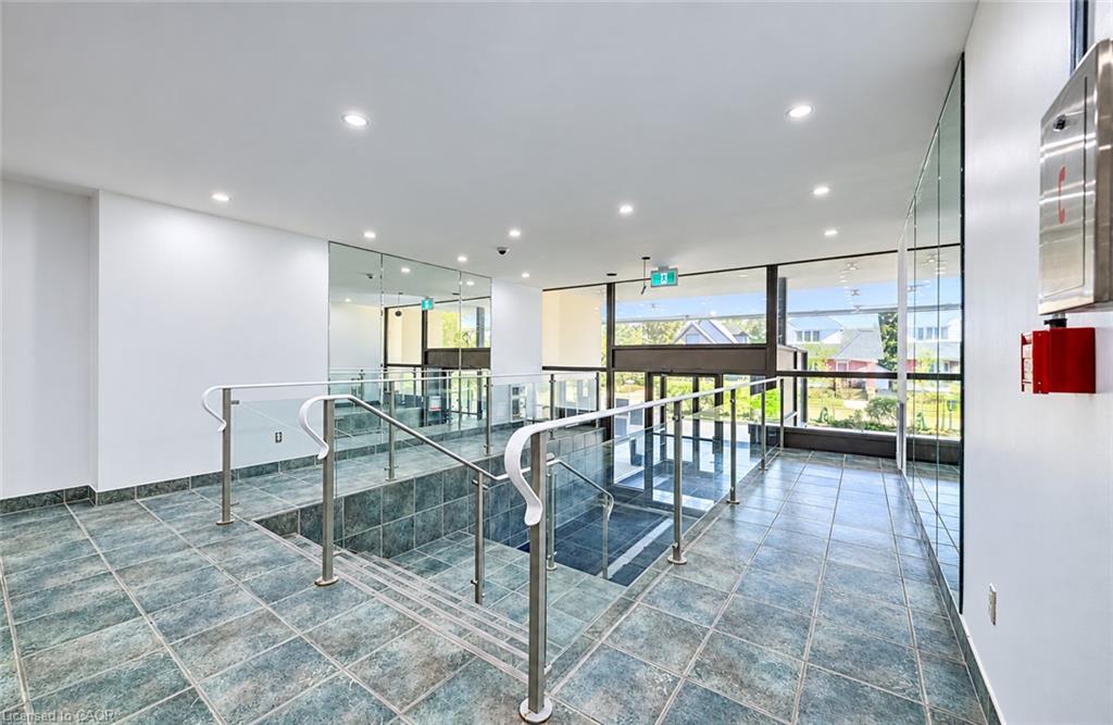 81 Church Street 1407