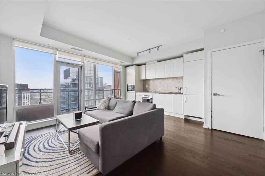 21 Widmer Street 4005
