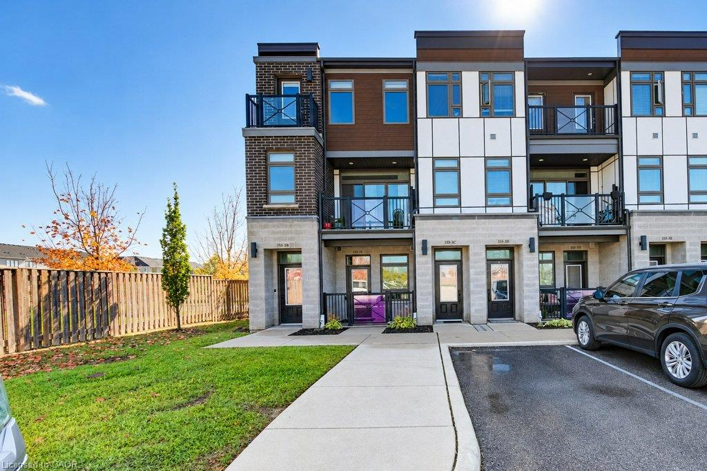 155 Thomas Slee Drive 3A