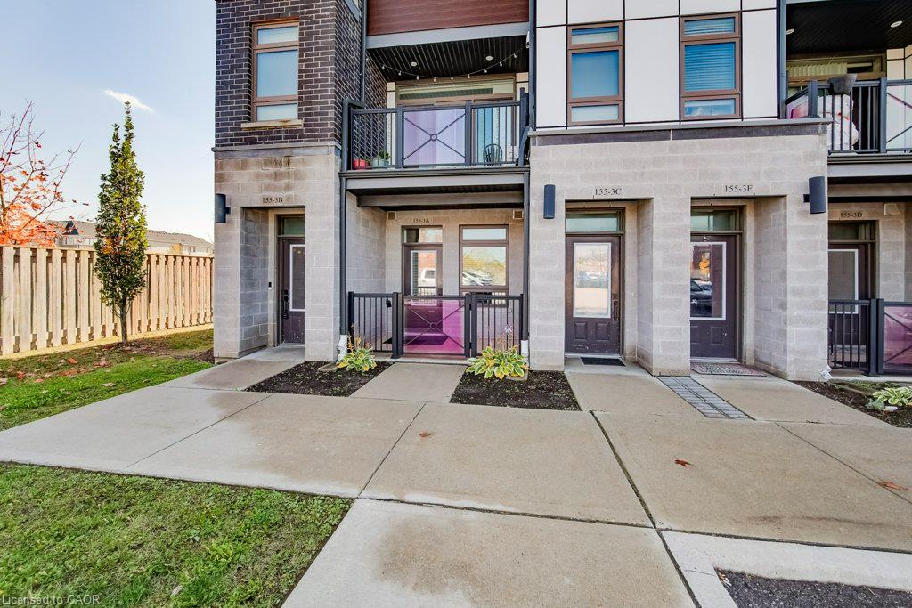 155 Thomas Slee Drive 3A