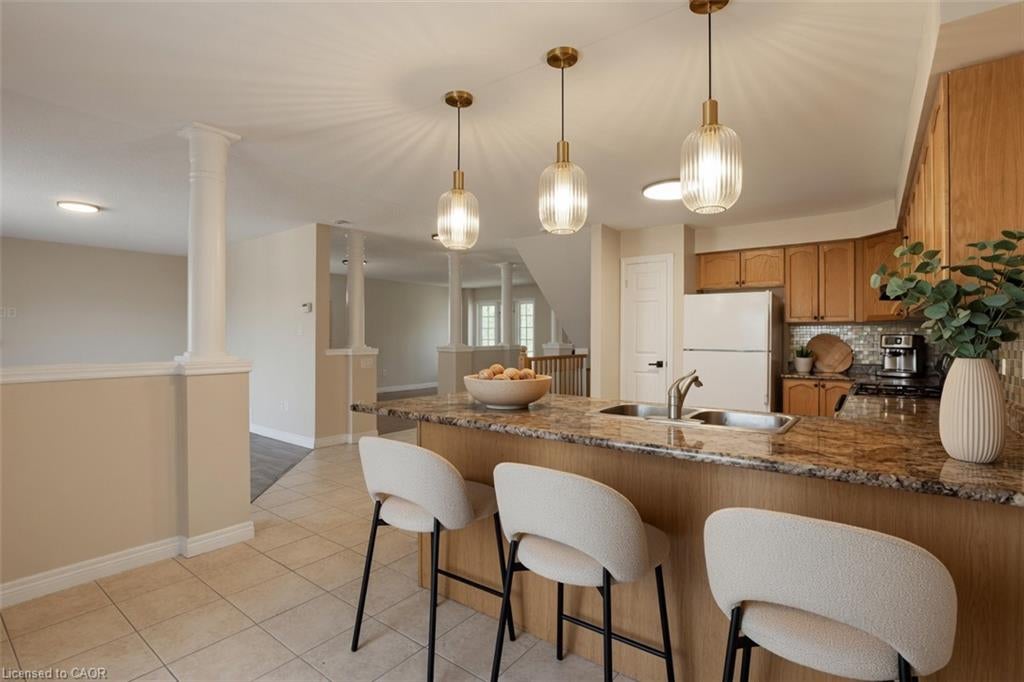 43 Decaro Crescent