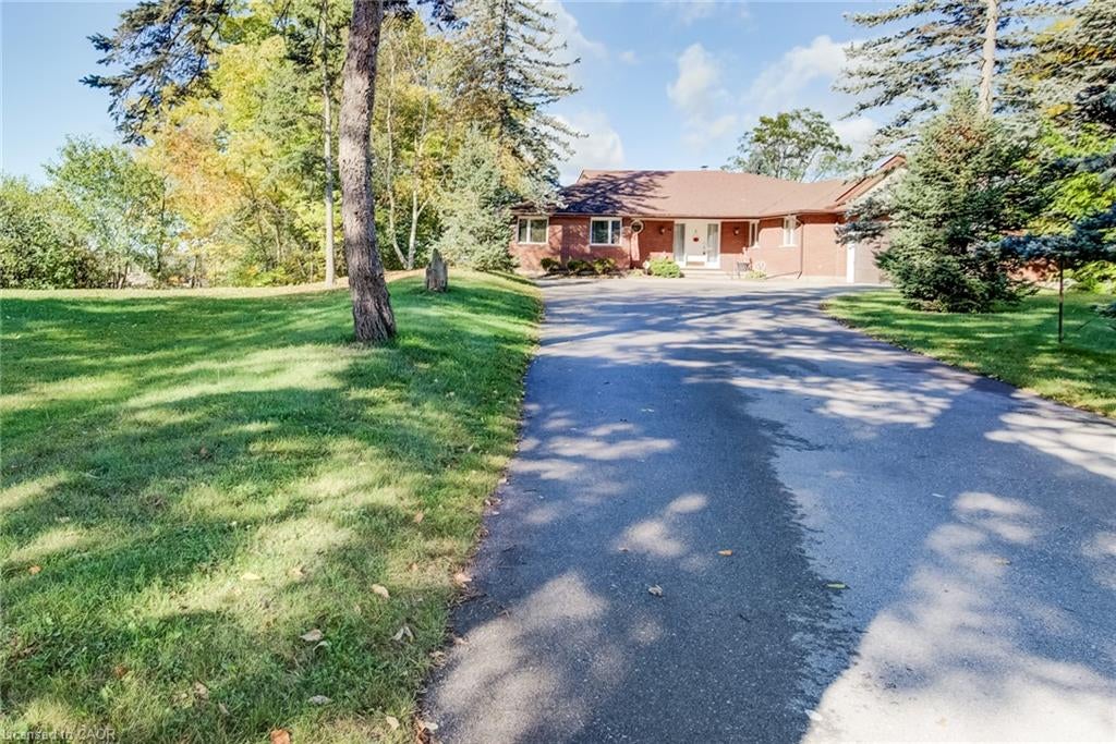 44 Greensview Drive