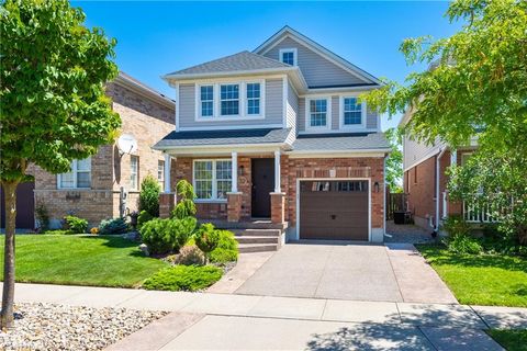 32 Bloomington Drive Cambridge ON N1P 1J4