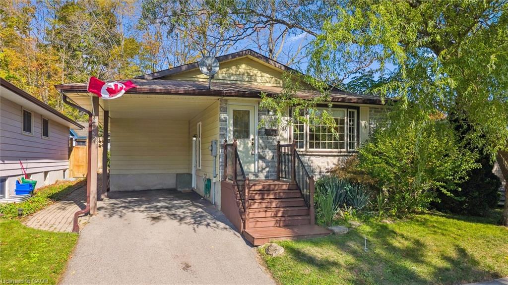 528 Fallingbrook Drive