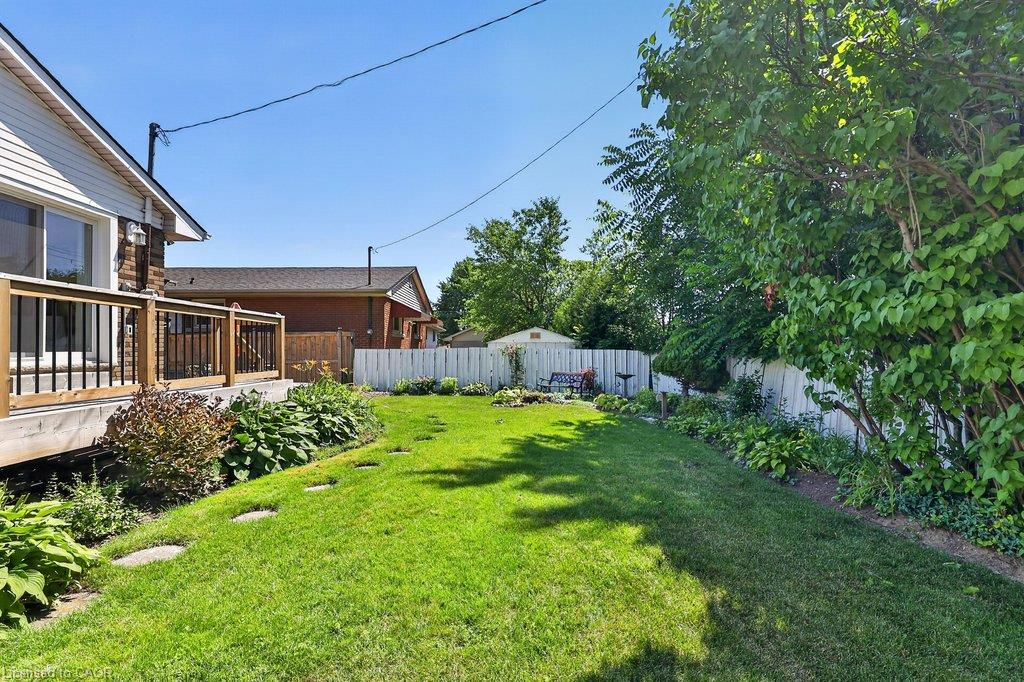 20 Cardinal Drive