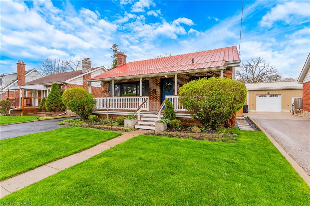 34 Christopher Drive