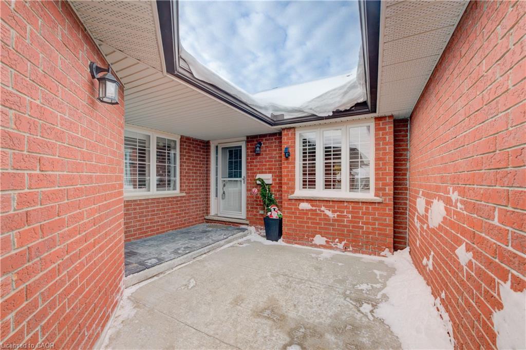 10 Isherwood Avenue 18