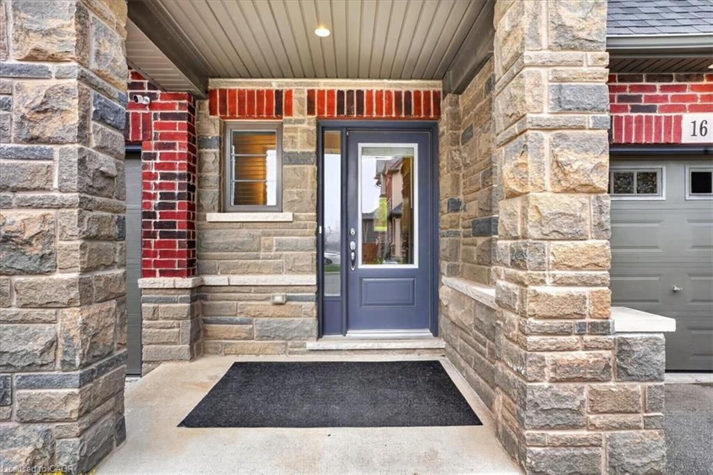 324 Equestrian Way 16