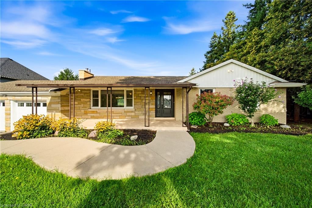 435 Parkside Drive