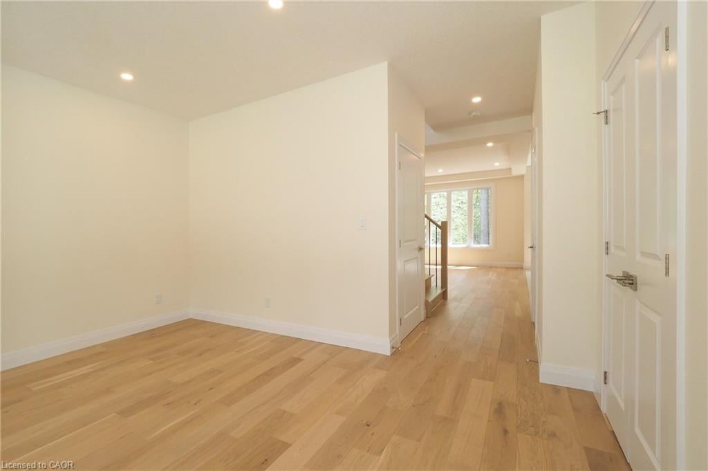 220 Jeffrey Place