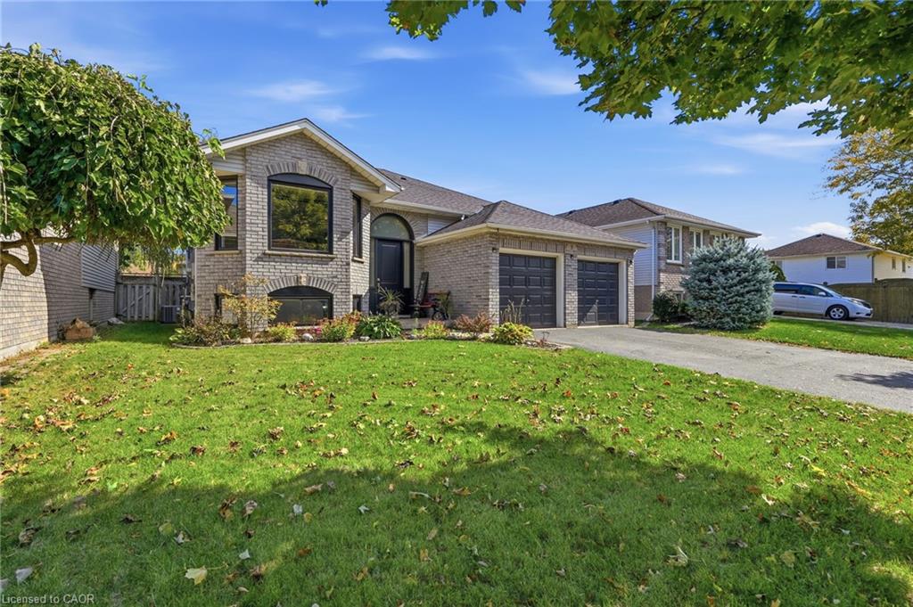 8 Moyle Drive