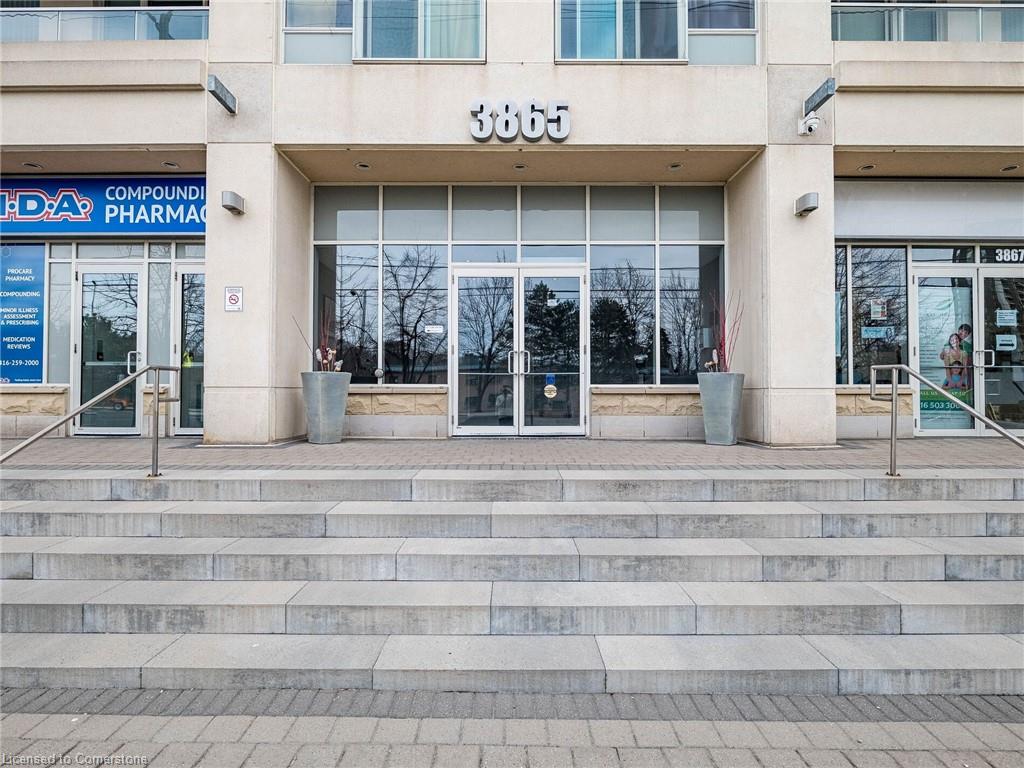 3865 Lake Shore Boulevard W 401