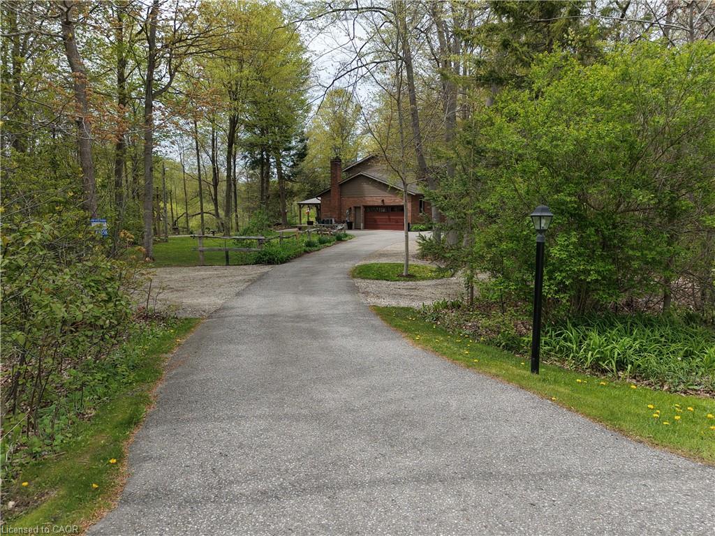 1814 Nafziger Road