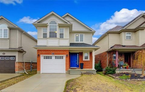 819 Grand Banks Drive Waterloo ON N2K 4N2