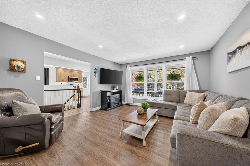 225 Maccrae Drive