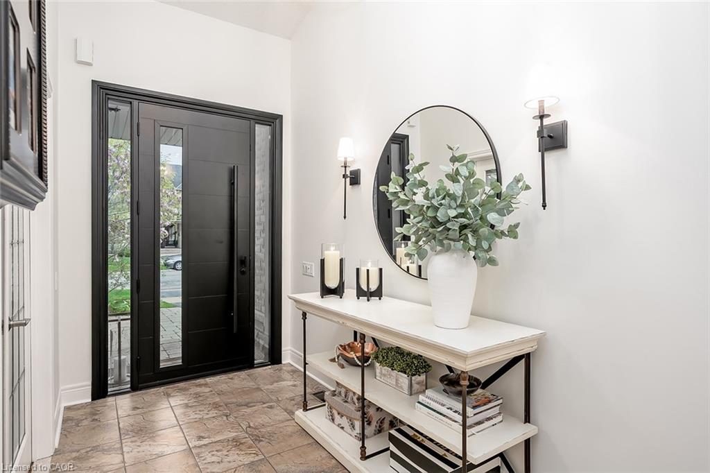 4285 Couples Crescent
