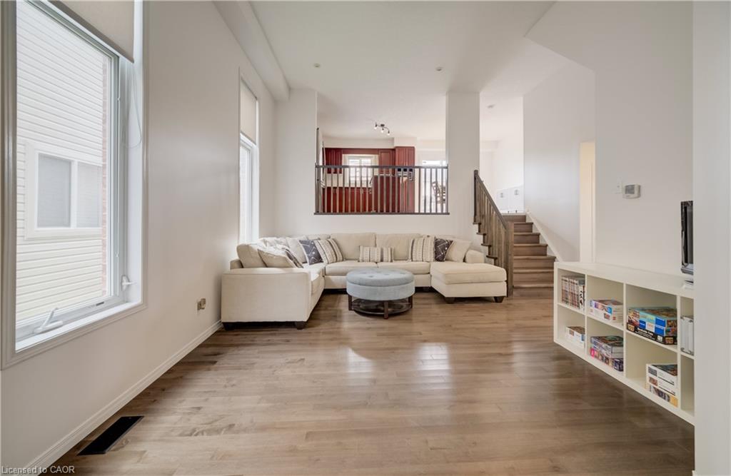 67 Chantilly Street