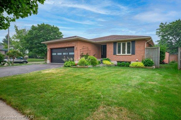 363 Twinflower Crescent