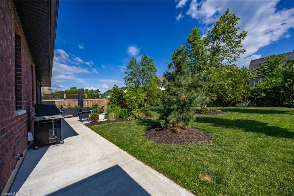 139 New Lakeshore Road