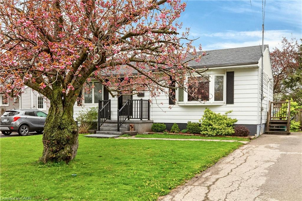 50 Lakeview Avenue